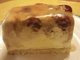 Rezept: Dessert: Mokka-Parfait mit Weichselfülle Bild Nr. 2 Dessert: Mokka-Parfait mit Weichselfülle - Rezept - Bild Nr. 2