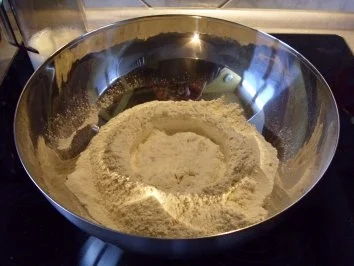 Zitronen-Speck-Fladen mit Basilikum - Rezept - Bild Nr. 2