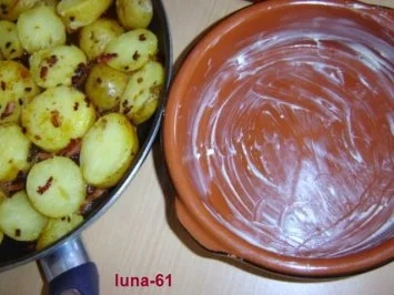 Rezept: TARTIFLETTE SAVOYARDE - eine deftige Spezialität aus Savoyen Bild Nr. 7 TARTIFLETTE SAVOYARDE - eine deftige Spezialität aus Savoyen - Rezept - Bild Nr. 7