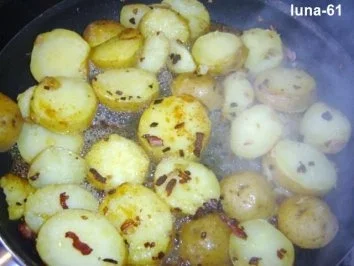 Rezept: TARTIFLETTE SAVOYARDE - eine deftige Spezialität aus Savoyen Bild Nr. 6 TARTIFLETTE SAVOYARDE - eine deftige Spezialität aus Savoyen - Rezept - Bild Nr. 6