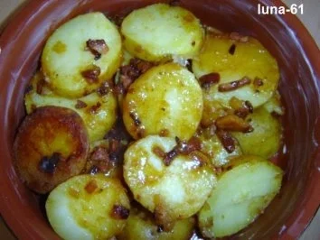 Rezept: TARTIFLETTE SAVOYARDE - eine deftige Spezialität aus Savoyen Bild Nr. 8 TARTIFLETTE SAVOYARDE - eine deftige Spezialität aus Savoyen - Rezept - Bild Nr. 8