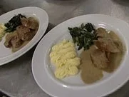 Gefüllte Kalbsröllchen mit blanchiertem Mangold an Morchelrahm - Rezept - Bild Nr. 9