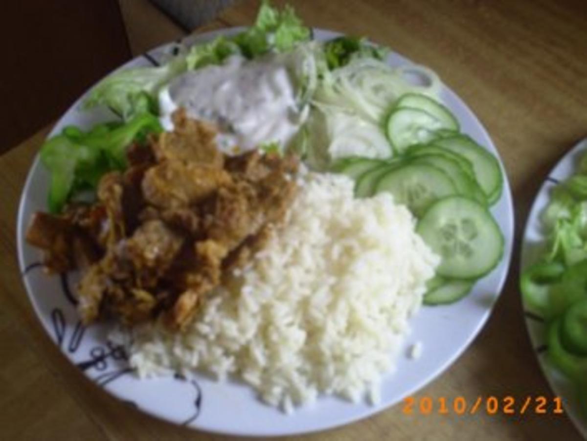 Hauptgericht: Gyros mit Reis und selbstgemachten Zaziki - Rezept