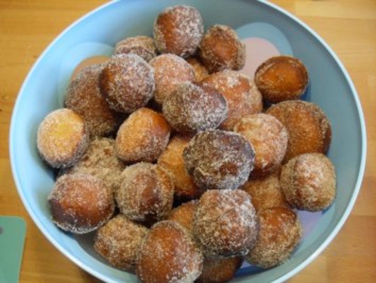 Bilder für Krapfen / Küchlein / Berliner - Rezept