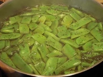 Stangenbohnen mit Tomaten, Kartöffelchen und Minutenkassler - Rezept - Bild Nr. 6