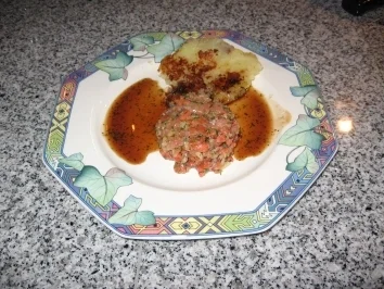 Lachstatar mit Honig-Balsamico-Soße - Rezept