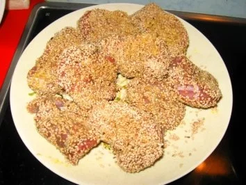 Rezept: Gratiniertes Sesam-Schweinelendchen mit Gemüse Bild Nr. 6 Gratiniertes Sesam-Schweinelendchen mit Gemüse - Rezept - Bild Nr. 6