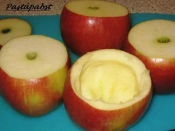 Rezept: Bratapfel gefüllt mit Rotwurst und getrüffeltem Kartoffelbrei Bild Nr. 4 Bratapfel gefüllt mit Rotwurst und getrüffeltem Kartoffelbrei - Rezept - Bild Nr. 4