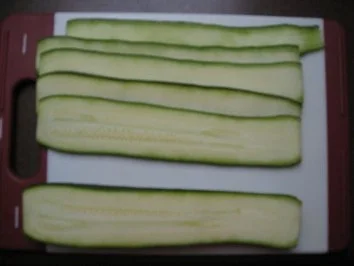 Zucchiniröllchen. - Rezept - Bild Nr. 2