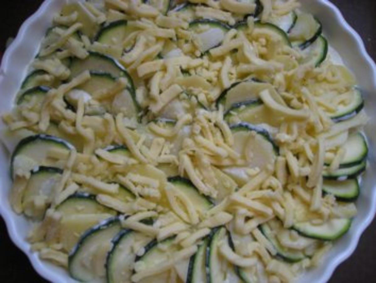 Kartoffel - Zucchini - Gratin. - Rezept - Bild Nr. 5