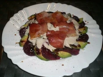 Rezept: Rote Beete - Avocado-Carpaccio Bild Nr. 2 Rote Beete - Avocado-Carpaccio - Rezept - Bild Nr. 2