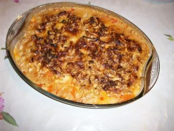 Rezept: Ofenfilet mit Zwiebelhaube Ofenfilet mit Zwiebelhaube - Rezept