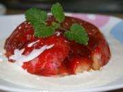 Dessert: Erdbeersülze mit Mascarpone-Vanille-Soße - Rezept
