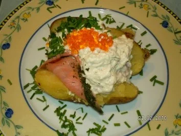 Rezept: Kartoffeln mit Lachscreme Kartoffeln mit Lachscreme - Rezept