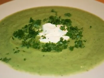 Rezept: Broccoli-Cremesuppe Broccoli-Cremesuppe - Rezept