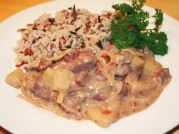 Rezept: Schweinegeschnetzeltes mit Ananas Schweinegeschnetzeltes mit Ananas - Rezept