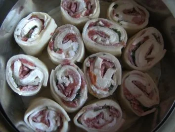 Pikantes Backen: Rosenkuchen mit Knoblauch- Crème fraiche - Rezept - Bild Nr. 7