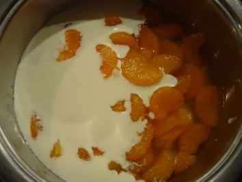 Rezept: Waffeln mit Sahnemandarinchen Bild Nr. 3 Waffeln mit Sahnemandarinchen - Rezept - Bild Nr. 3