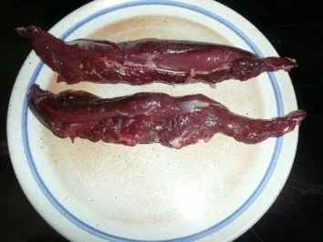 WILD/Hauptgericht:Rehfilet mit Pfifferling-Hagebuttenmarksoße - Rezept - Bild Nr. 2