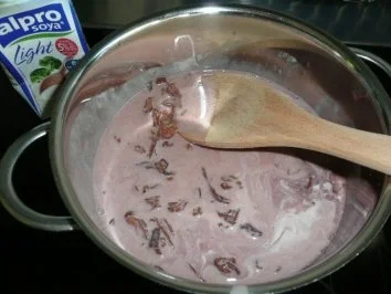 WILD/Hauptgericht:Rehfilet mit Pfifferling-Hagebuttenmarksoße - Rezept - Bild Nr. 4