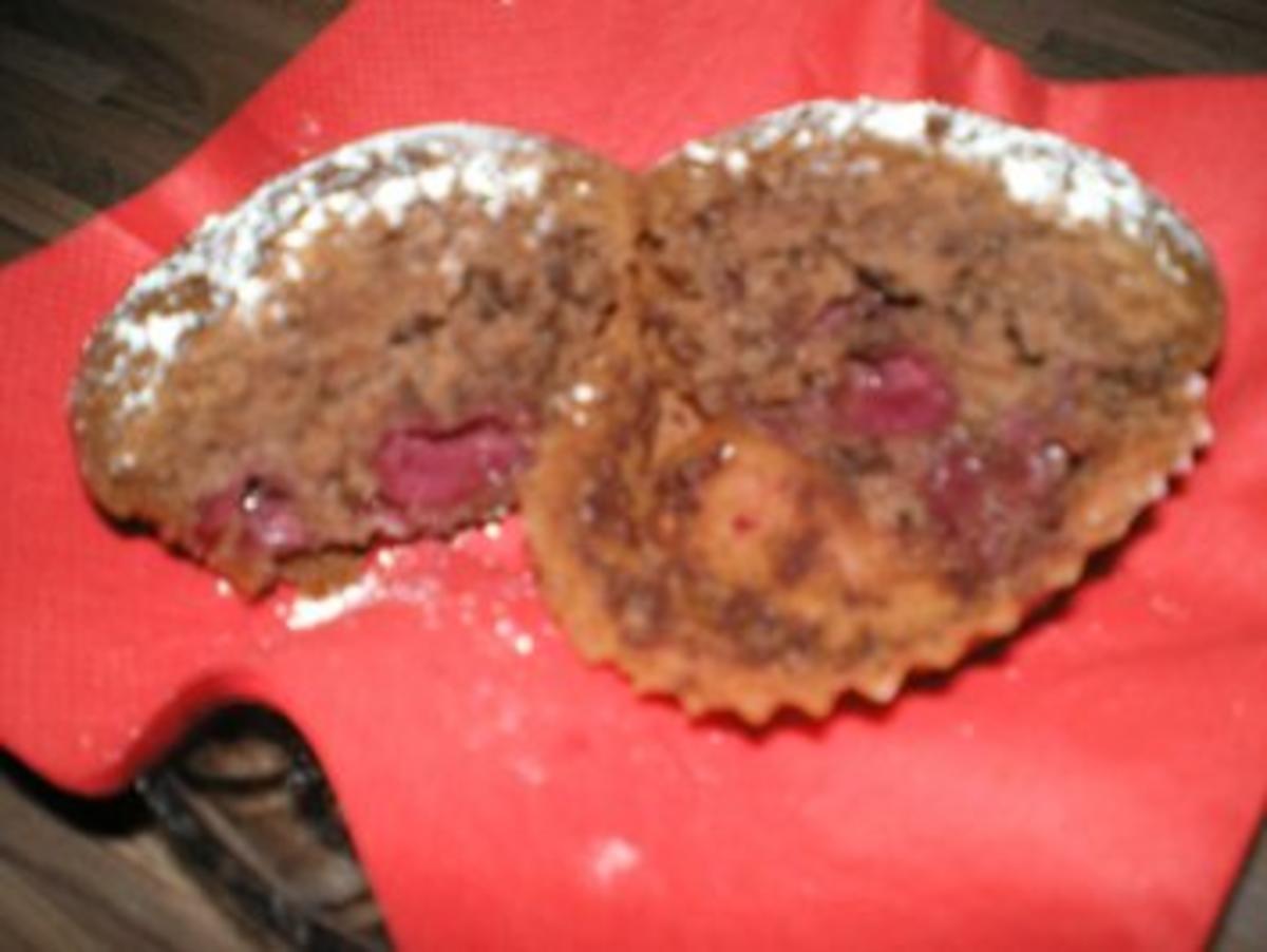 Saftige Schoko- Kirsch- Muffins - Rezept - Bild Nr. 2