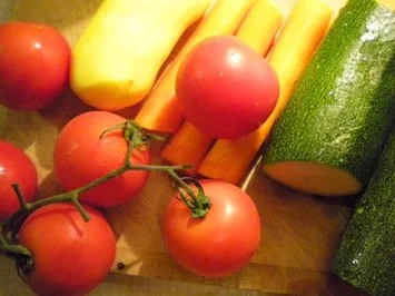 Rezept: Hühnchenfilet im Gemüsebett Bild Nr. 2 Hühnchenfilet im Gemüsebett - Rezept - Bild Nr. 2