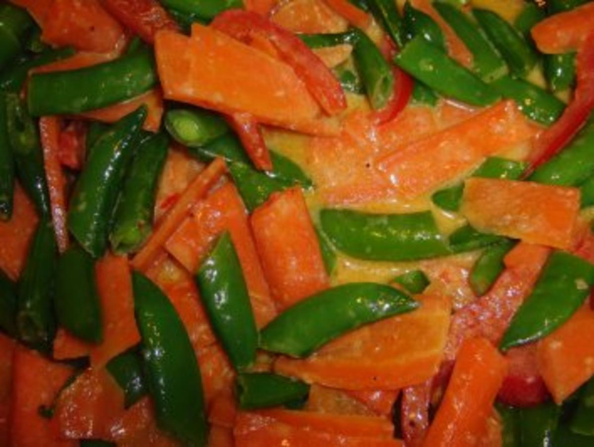 Curry-Kokosmilch-Gemüsepfannne - Rezept