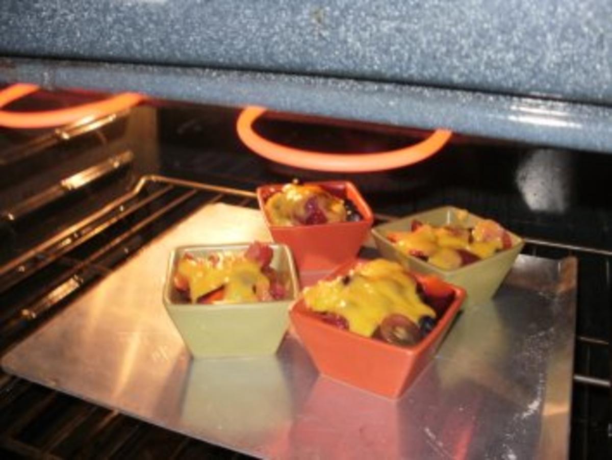 Beeren und Freuchte mit Orangenrum Glaze - Sieht Teuer und Elegant aus aber billig und schnell zu machen - Rezept - Bild Nr. 5
