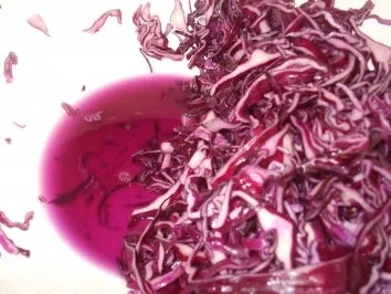 Rezept: Rotkrautsalat Bild Nr. 3 Rotkrautsalat - Rezept - Bild Nr. 3