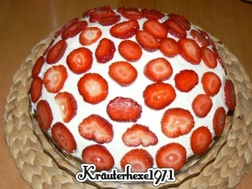 Rezept: Käse-Sahne-Torte a la Kräuterhexe Bild Nr. 5 Käse-Sahne-Torte a la Kräuterhexe - Rezept - Bild Nr. 5