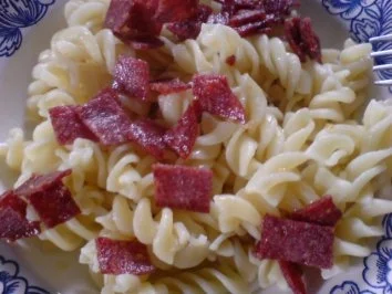 Nudeln mit Tomaten-Cremesoße oder mit Tomaten-Buttersoße - Rezept - Bild Nr. 8