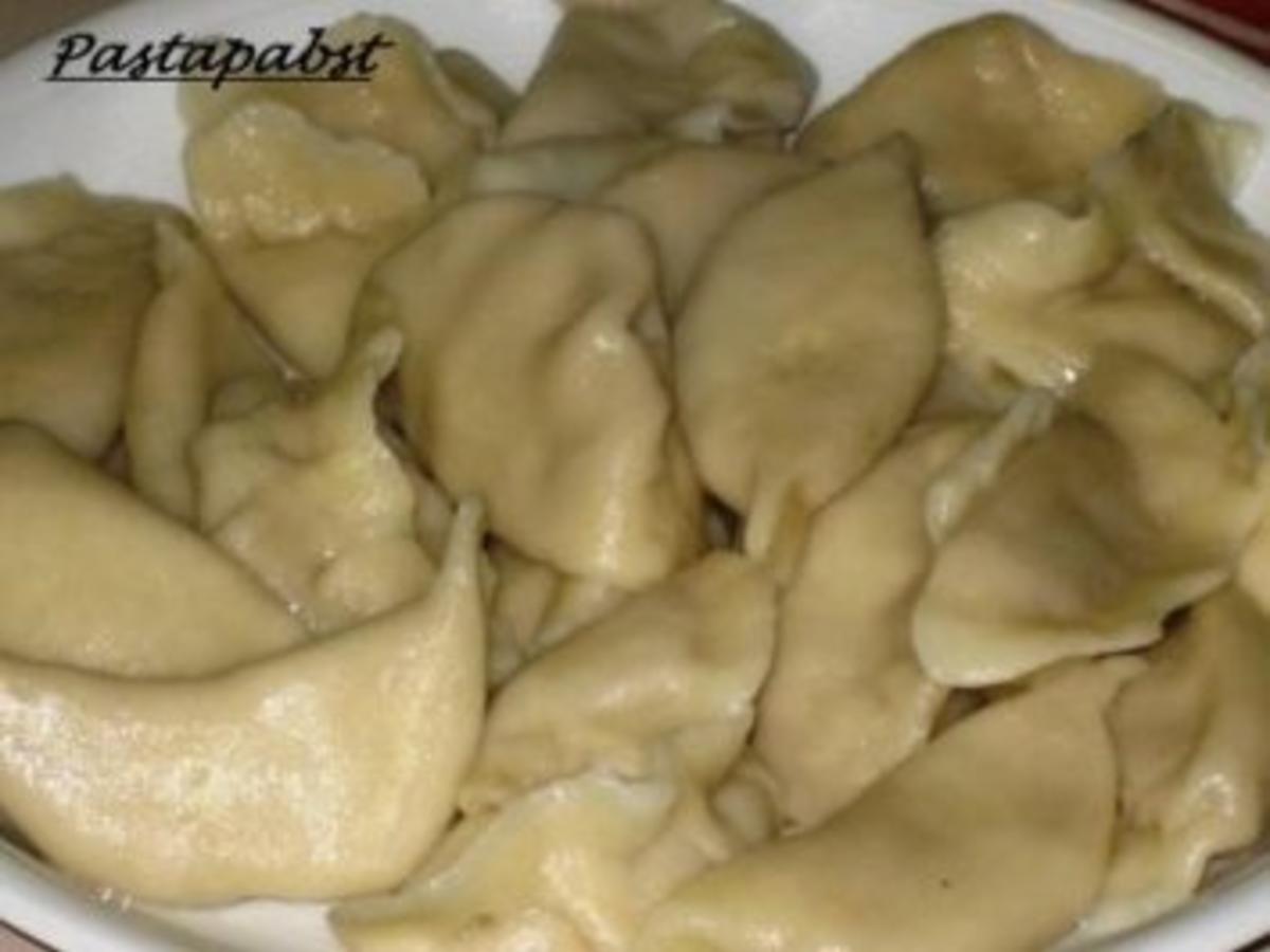 Jiaozi - Chinesische Teigtaschen vegetarisch - Rezept - kochbar.de