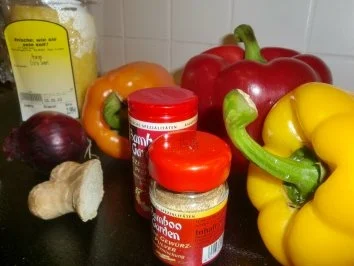 Süß-sauer geschmorte Hähnchenschenkel - Rezept - Bild Nr. 3