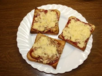 Pizza Toast- schnell und einfach - Rezept