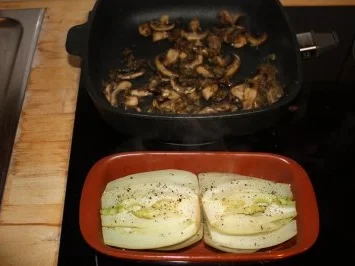 Fenchel mit Pilz/Käse Haube an Bandnudeln mit Knoblauch und Cherrytomaten - Rezept - Bild Nr. 4