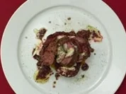 Kängurufilet mit Austern auf einem Bett von Roter Bete und Meerrettichcreme - Rezept - Bild Nr. 12