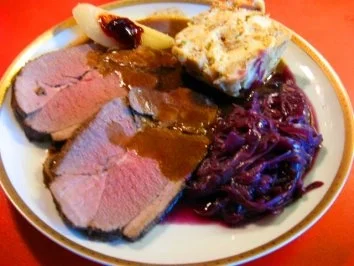 Rehbockkeule gebeizt ( Buttermilch+Rotwein ) - Rezept