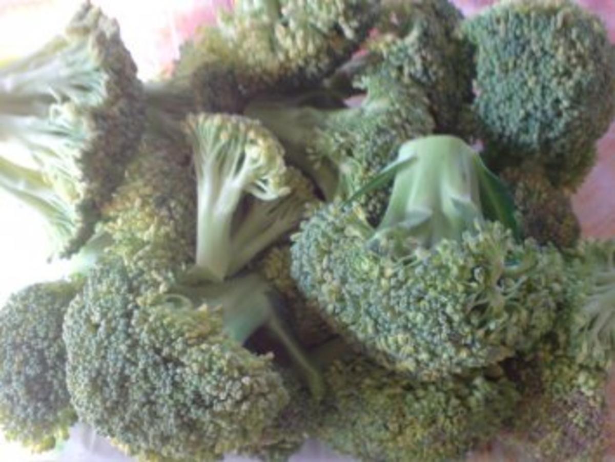 Broccoli-Reis-Pfanne mit Schweinesteaks - Rezept - Bild Nr. 3
