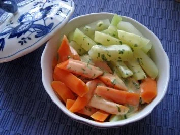 Feines Gemüse gedämpft ... - Rezept