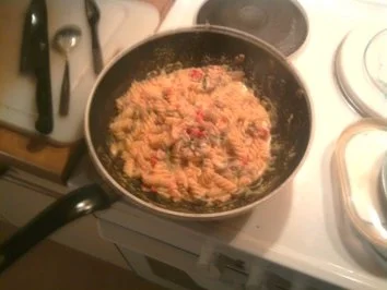 Fusilli in Champignon-Paprika-Rahm - Rezept - Bild Nr. 6