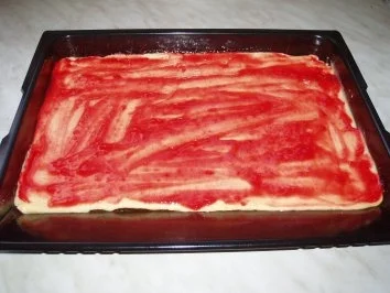 Rezept: Haselnuss-Schnitten Bild Nr. 2 Haselnuss-Schnitten - Rezept - Bild Nr. 2