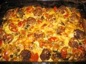 Kartoffel-Pilz Gratin mit Hackbällchen - Rezept