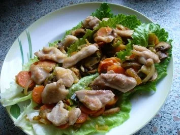 Hähnchenbrust auf Ratatouille im Salatschiffchen - Rezept - Bild Nr. 8