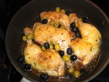 Rezept: Salbeihähnchen mit Oliven Bild Nr. 6 Salbeihähnchen mit Oliven - Rezept - Bild Nr. 6