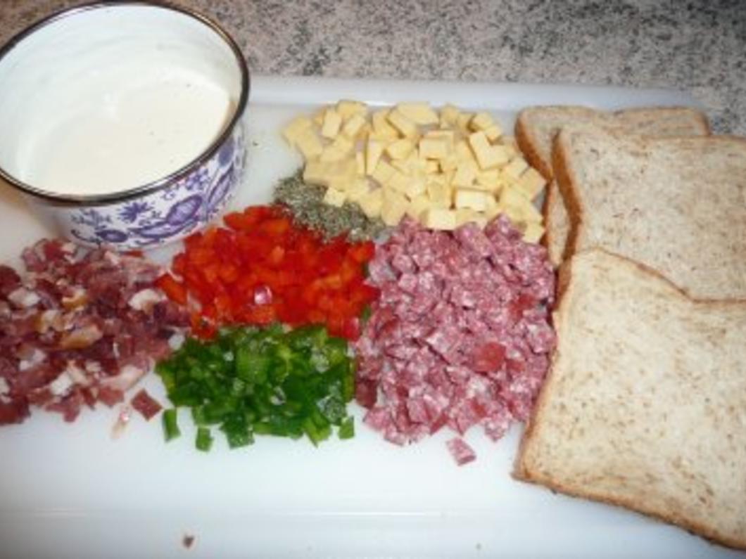 Pikant überbackenes Toastbrot, einfach