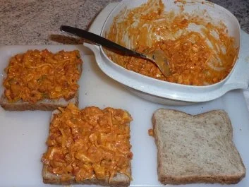 Snack: Toastbrot pikant und überbacken - Rezept - Bild Nr. 3