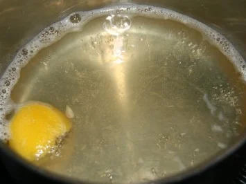 Rezept: Dessert: Beeren in Weingelee auf Zabaione-Spiegel Bild Nr. 4 Dessert: Beeren in Weingelee auf Zabaione-Spiegel - Rezept - Bild Nr. 4