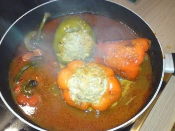 Rezept: gefüllte Paprikaschoten mit Reis gefüllte Paprikaschoten mit Reis - Rezept