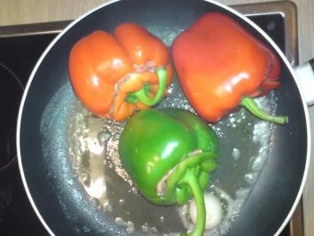 Rezept: gefüllte Paprikaschoten mit Reis Bild Nr. 3 gefüllte Paprikaschoten mit Reis - Rezept - Bild Nr. 3