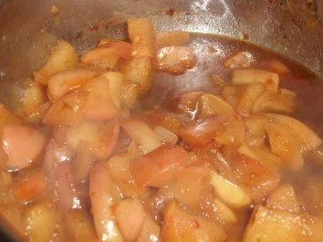 Rezept: Deftiges Zwiebelsteak mit Apfelchutney Bild Nr. 6 Deftiges Zwiebelsteak mit Apfelchutney - Rezept - Bild Nr. 6